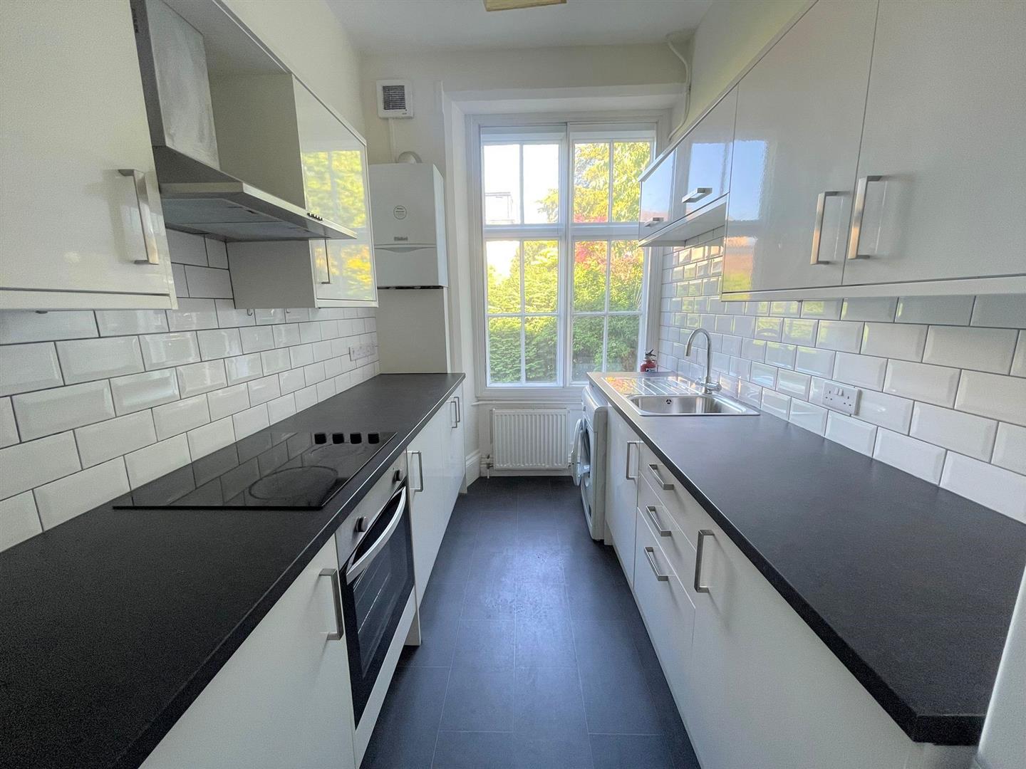 Brunton House, Flat 6 Scotforth Road, Lancaster LA1 4TU